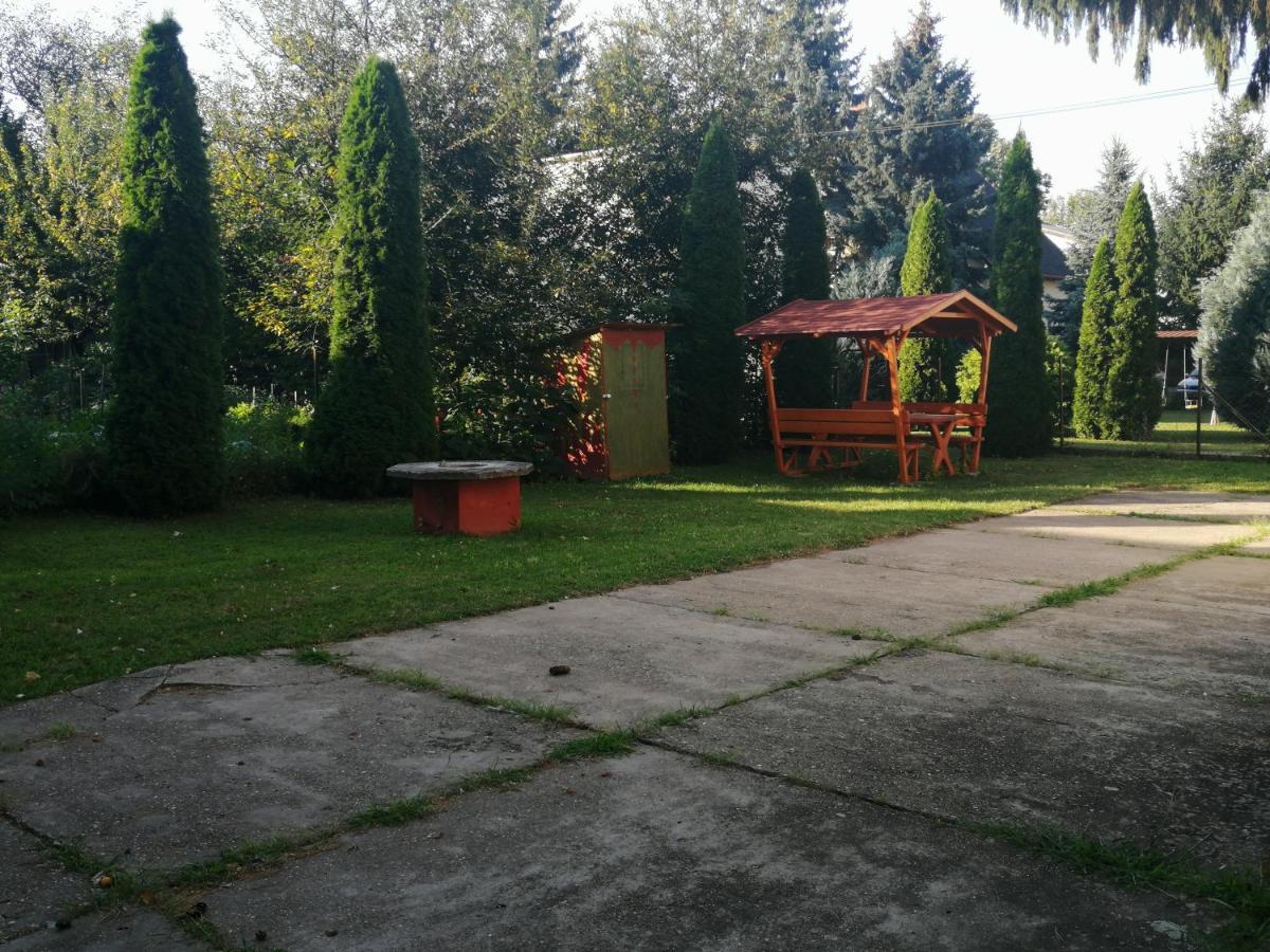 Krisztina Apartman 81 Hajdúszoboszló Exterior foto