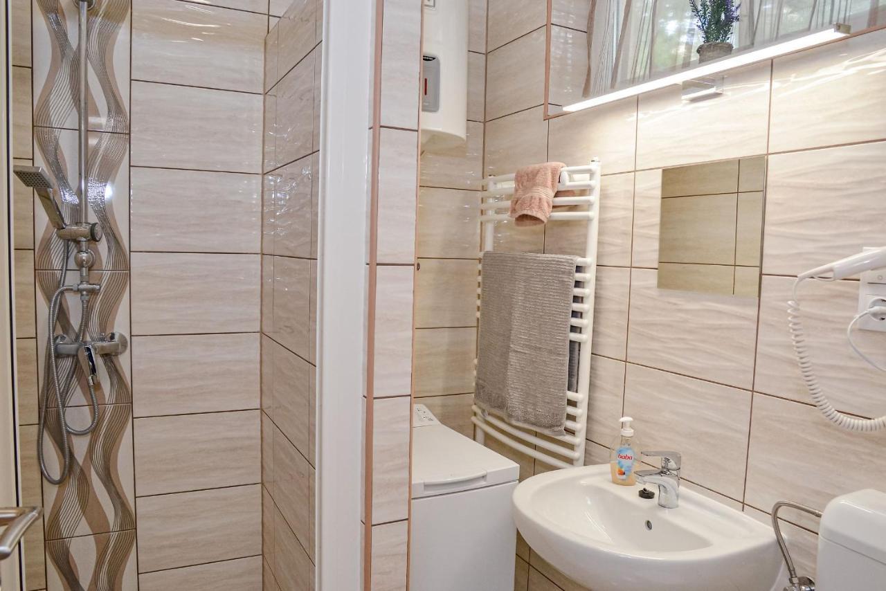Krisztina Apartman 81 Hajdúszoboszló Exterior foto